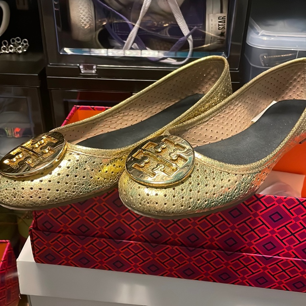 Tory Burch gold flats with inserts
